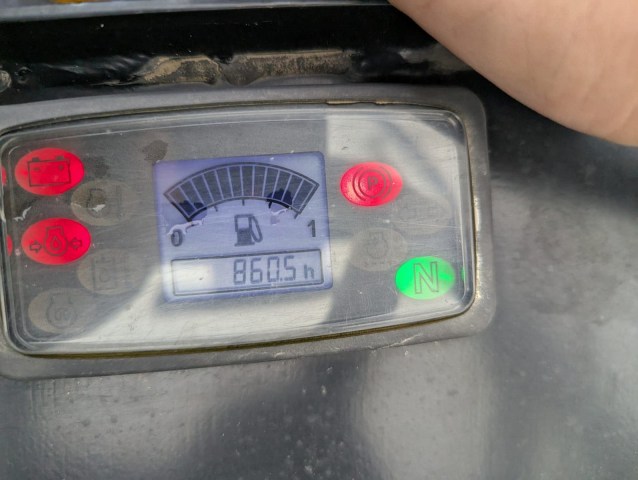 WhatsApp Image 2025-11-10 at 16.02.22 (1)